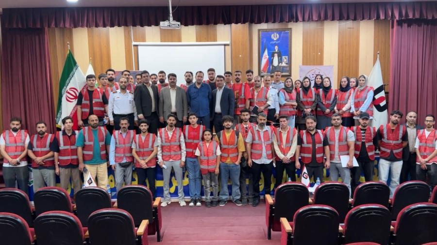 آغاز اجرای طرح آتش‌نشانان داوطلب در باغستان