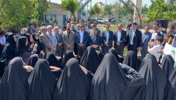 کاشت ۷۰ اصله نهال در پارک امیرکبیر شهریار همزمان با سالروز شهدای خدمت
