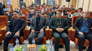 رونمایی از کتاب‌های نویسندگان صباشهری و تجلیل از آنان