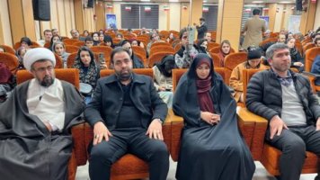 رونمایی از کتاب‌های نویسندگان صباشهری و تجلیل از آنان