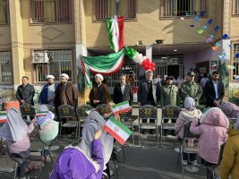 نواخته شدن زنگ انقلاب در مدارس شهر اندیشه همزمان با آغاز دهه مبارک فجر